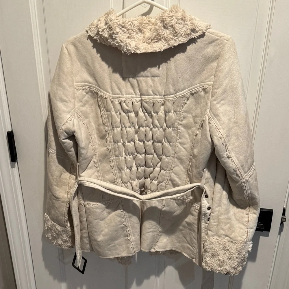 Sugarfly Cream Teddy Jacket with Faux Fur - Picture 3 of 8